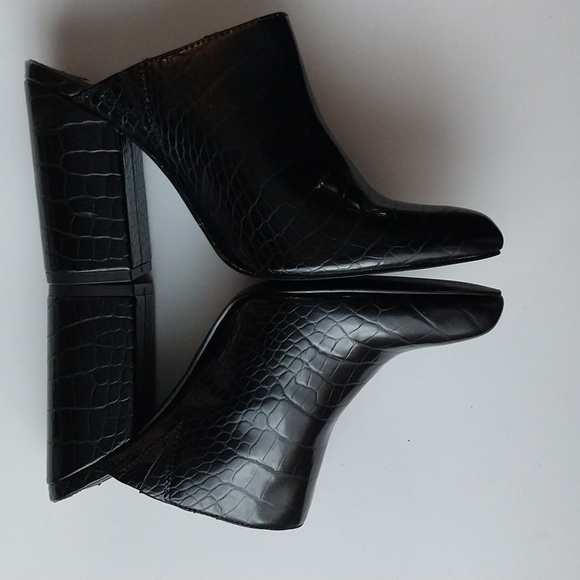 Steve Madden Mule BOOTIE BLACK BLOCK The DITTY Crocodile 6.5 M NEW - Picture 6 of 6